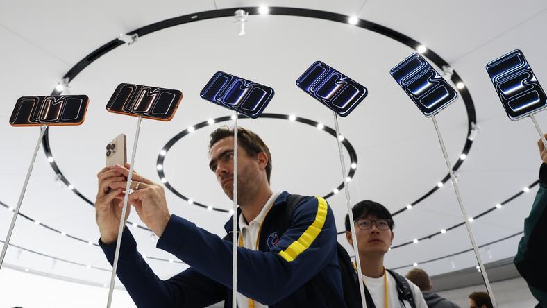 iPhone 17 Pro史上最强,但我依然劝你别冲动